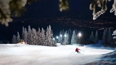 Нощно каране на ски