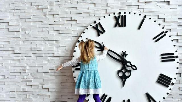 Стигат ли 45 години лятно часово време у нас