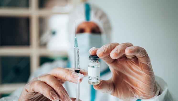 ваксина - ЛЕКАРИ ПРЕДУПРЕЖДАВАТ: Ето какво не трябва да правите, ако ще си биете ваксина срещу грип!