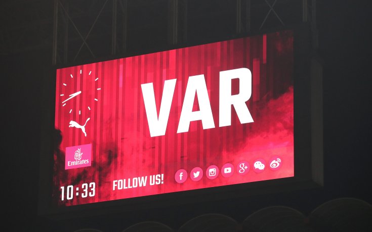 Революционни промени: ВАР вече ще следи за корнери и втори жълти картони