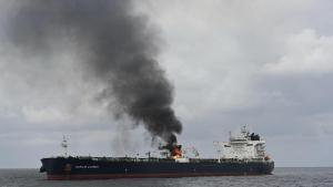 Потушиха пожара на борда на петролния танкер Марлин Луанда след