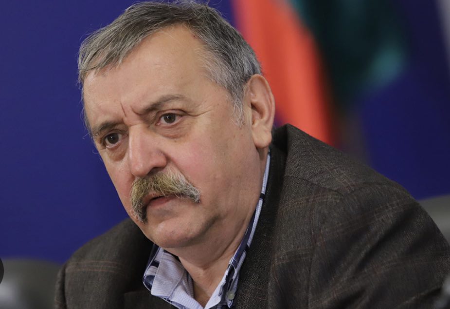 Кантарджиев