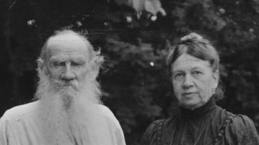 Трагичната любов, която се превръща във война: Лев Толстой и жената, която живя в сянката му