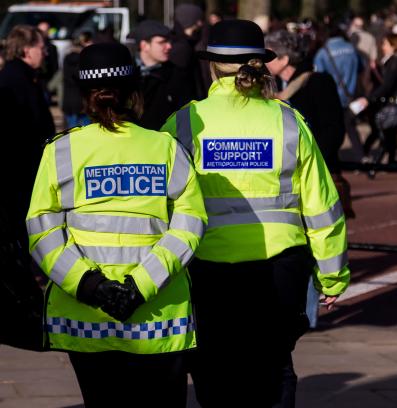 Полиция Лондон