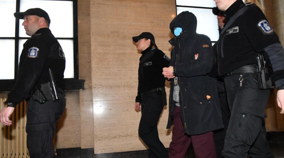 Съдът решава дали да пусне от ареста Красимира Трифонова