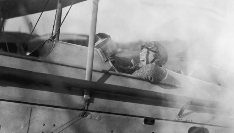 Амелия Еърхарт - БЛИЗО ВЕК СЛЕД ТРАГЕДИЯТА: Намериха ли се останките от самолета на Амелия Еърхарт? (СНИМКА+ВИДЕО)