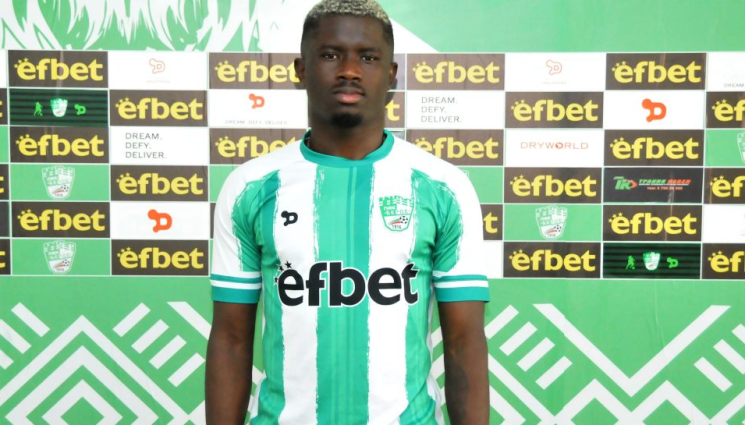 Роналдо Камара - И Берое си има адаш на Роналдо: 21-годишният халф Камара подписа до 2026 г.