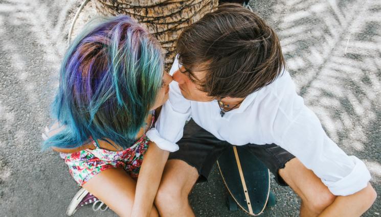 влюбени - ЗДРАВЕ с Телеграф: И момчетата да се ваксинират срещу папилома вирус