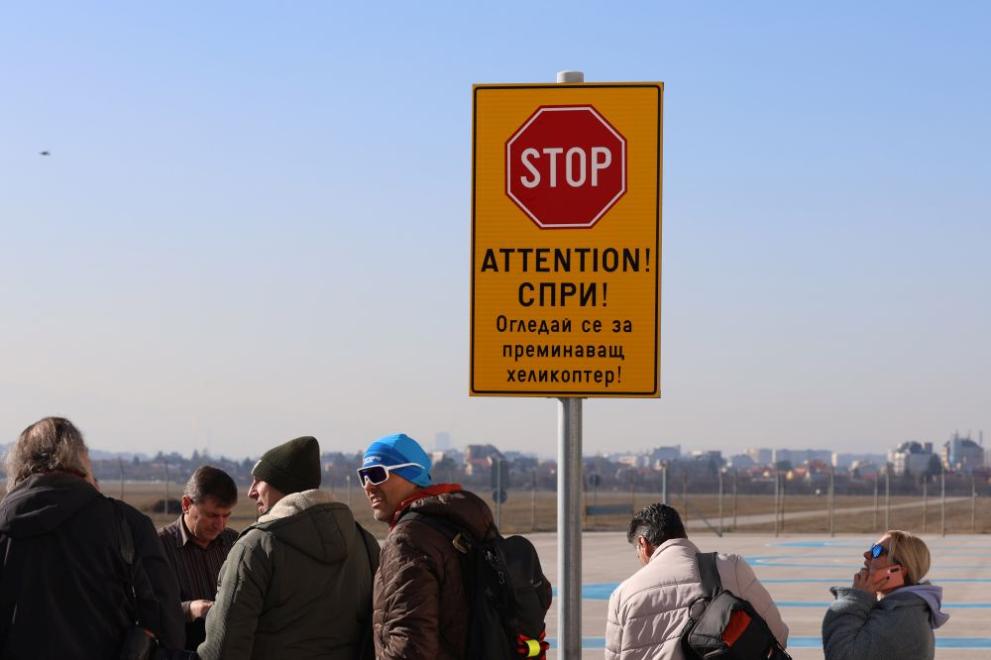  въздушна кола за спешна помощ 