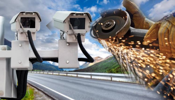 флекс камери за скорост - ДЖИГИТИТЕ ГО ОБИЧАТ: Маниак подпука с флекс камерите за скорост! (ВИДЕО)