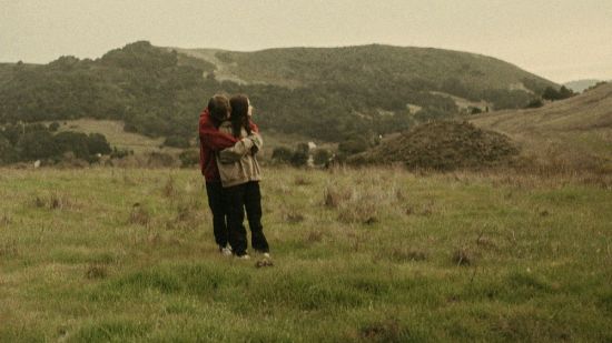 Camylio издава най-новият си сингъл - “high, high, high”