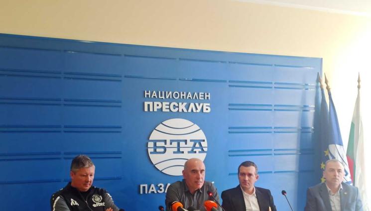 Елизар Спасов Любо Пенев Хебър - Чисти сметки: Шефовете на Хебър предизвикаха общината, слагат си оставките на масата