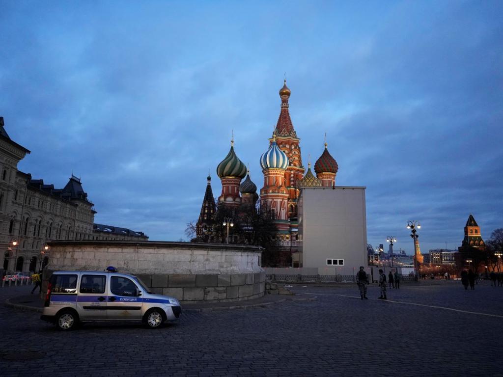 Полицията в Русия е задържала днес най-малко 27 души, повечето