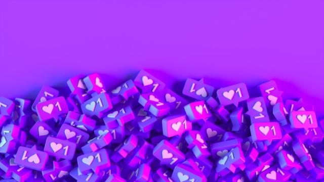 20 години Фейсбук: Как социалната мрежа промени живота ни