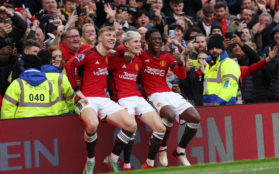 Манчестър Юнайтед е готов да се раздели в почти всичките