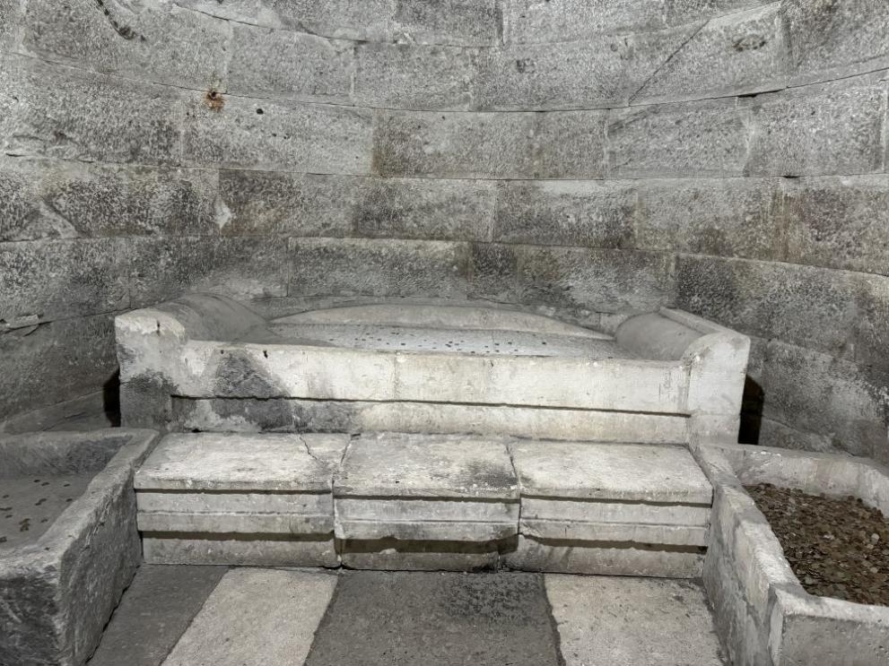  Мезек гробиница 