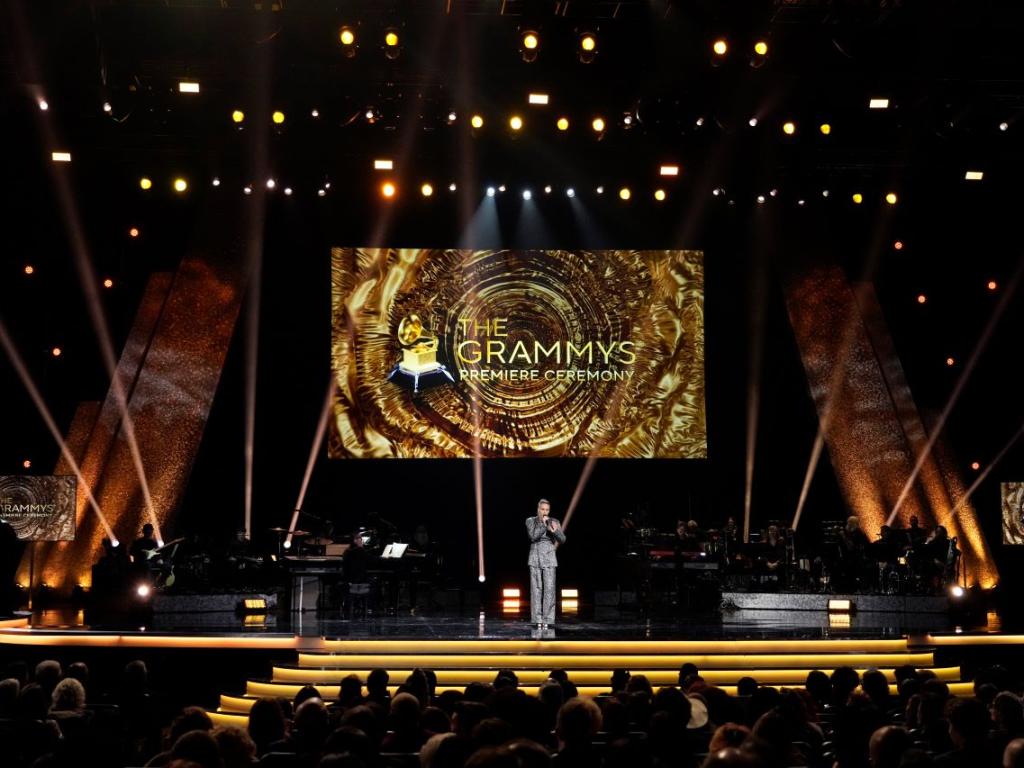 ВКрипто Арена в Лос Анджелис се раздадоха 66-те награди Грами и