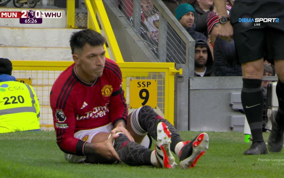 Моментът от мача между Манчестър Юнайтед и Уест Хем, в