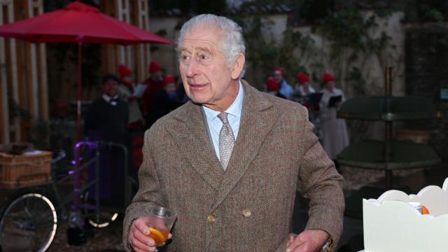 Преди тежката диагноза: Как изглеждаше Чарлз Трети през последните месеци (ГАЛЕРИЯ)