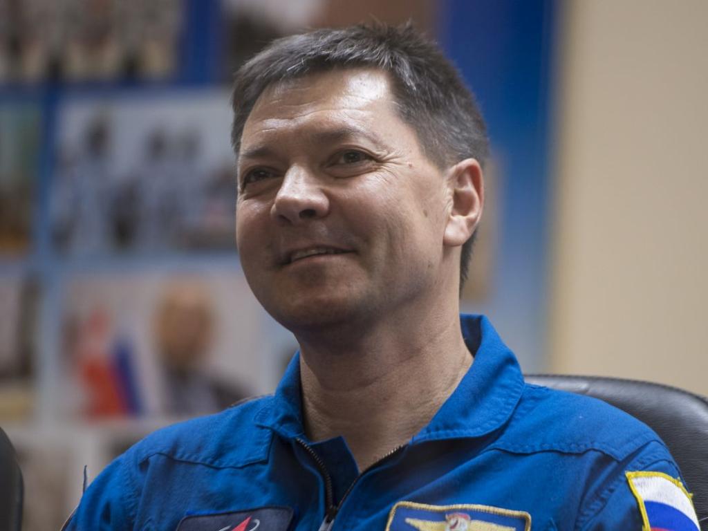 Внеделя руски космонавт постави световен рекорд за най дълго време прекарано