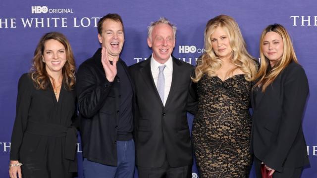 Български актьор влиза в култовия сериал „Белият лотос