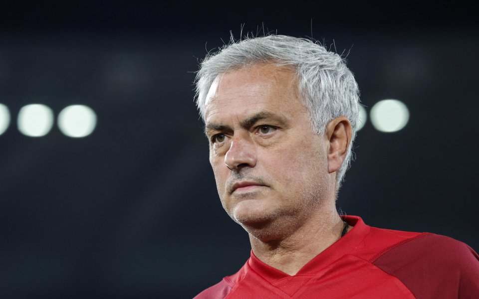 Португалският специалист Жозе Моуриньо е готов да се завърне за