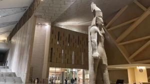 Пешеходен мост ще свързва Големия египетски музей с намиращите се