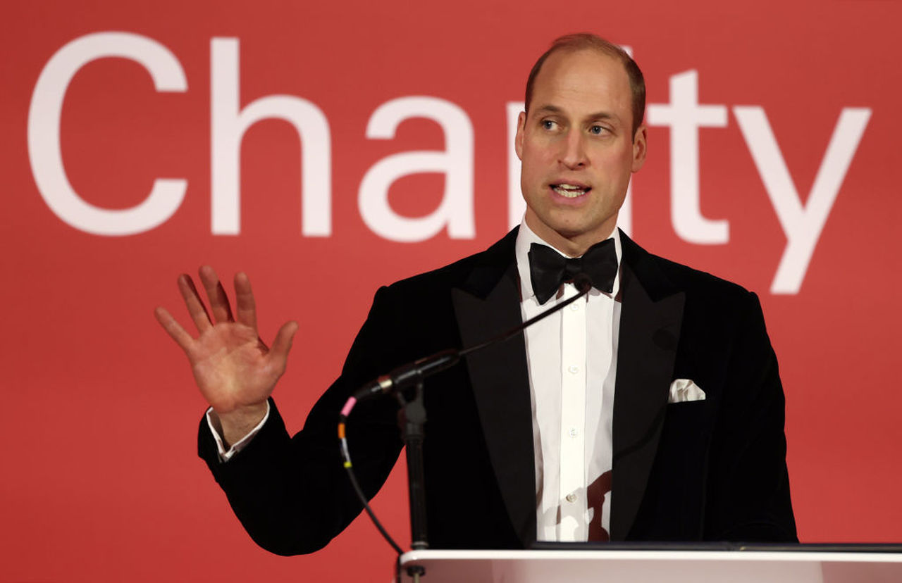 <p>Британският принц Уилям произнесе реч по време на благотворителната гала вечеря на London Air Ambulance.</p>