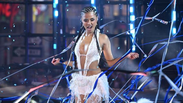 Триумф на „Грами“: Пет неща, които трябва да знаете за новата музикална сензация Тайла