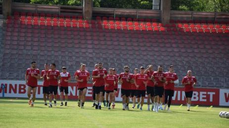 Чавдар Етрополе