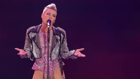 Пинк певица