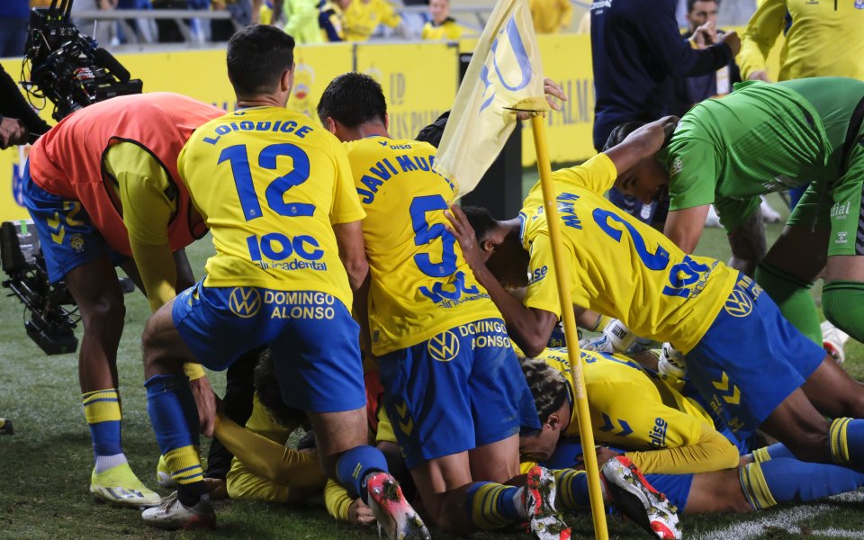 Лас Палмас победи Валенсия с 2:0 в двубой от 24-ия