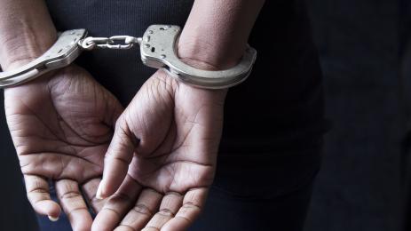 арестувана жена