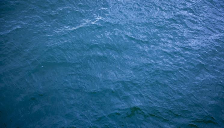 вода море - Мистериозни експлозии в Черно море разтърсиха няколко града