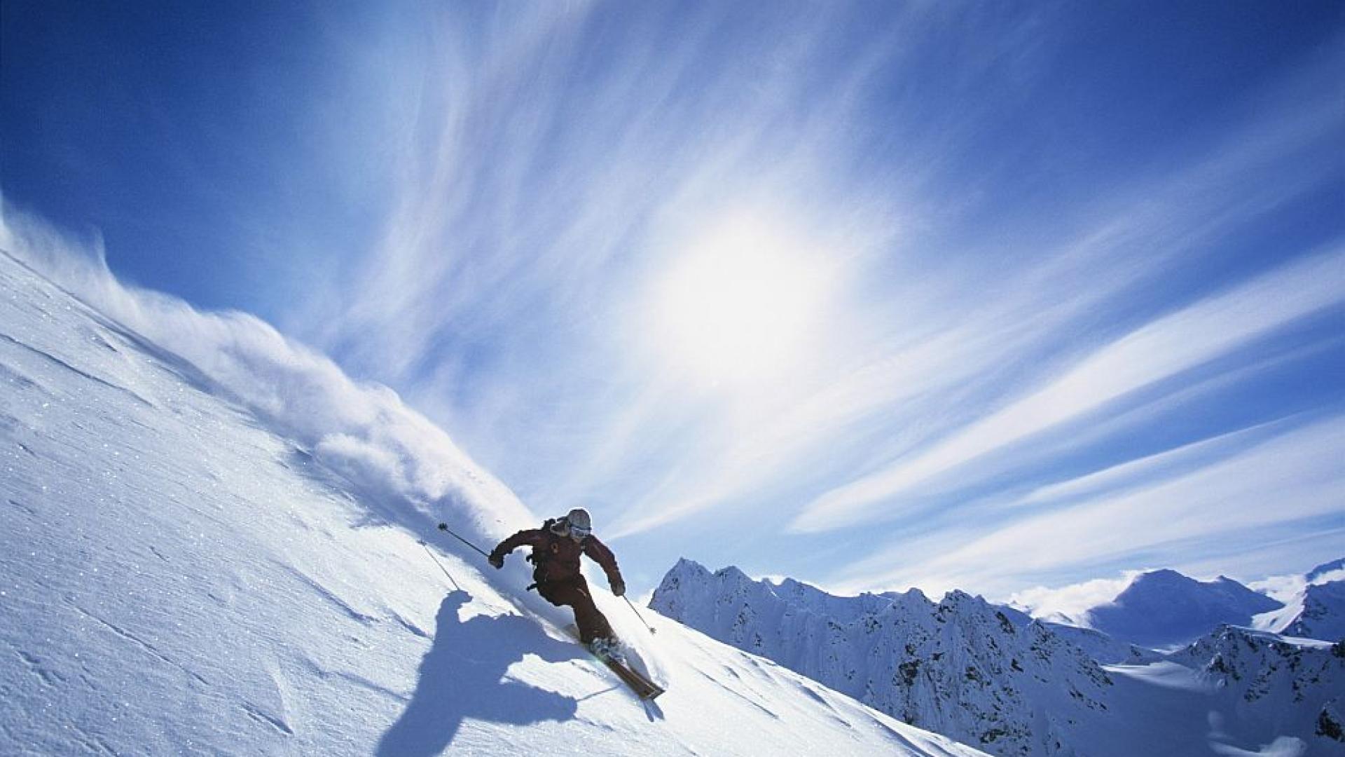 Телата на петима скиори са открити в околностите на ски