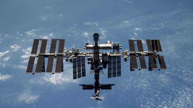 Неизгорели елементи от космическия кораб „Прогрес МС-24” паднаха в Тихия океан