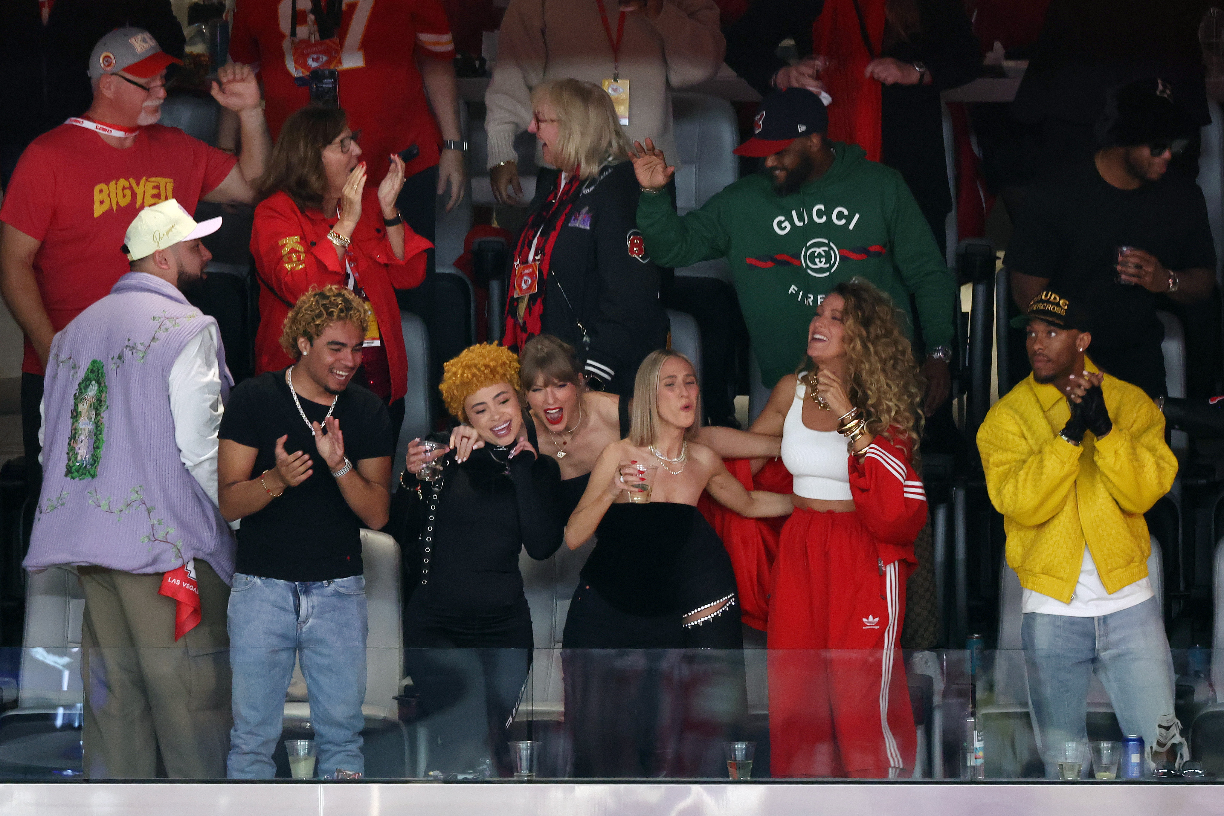 тейлър суифт