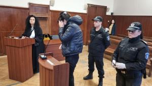 Окръжният съд в Хасково остави в ареста жената обвинена в