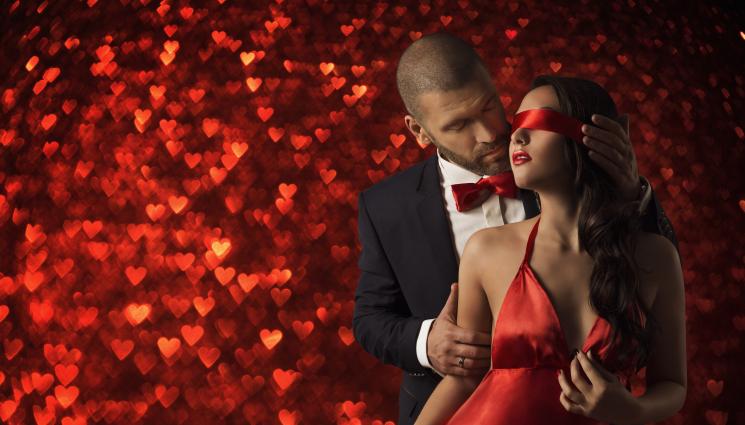 Свети Валентин - РАЗПАЛЕТЕ СТРАСТИТЕ: Тайното оръжие на еротиката - кой е единственият истински афродизиак за Свети Валентин?