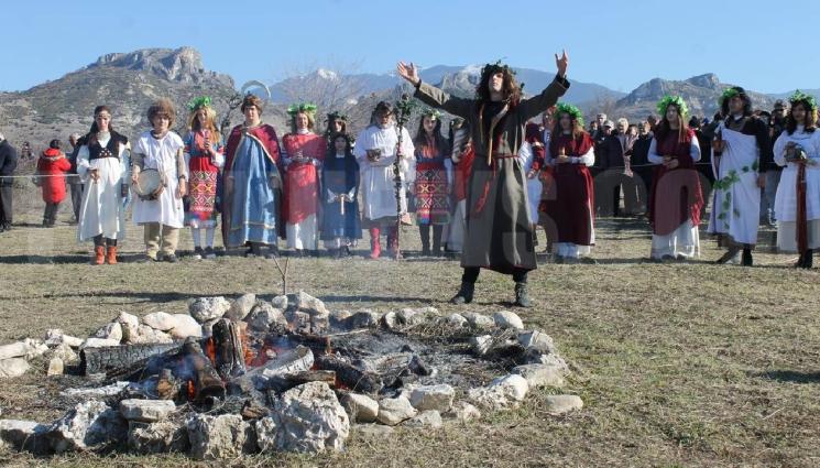 чудеса и вяра трифон зарезан - ЧУДЕСА И ВЯРА: Любов, вино и вицове за Тато! (СНИМКИ)