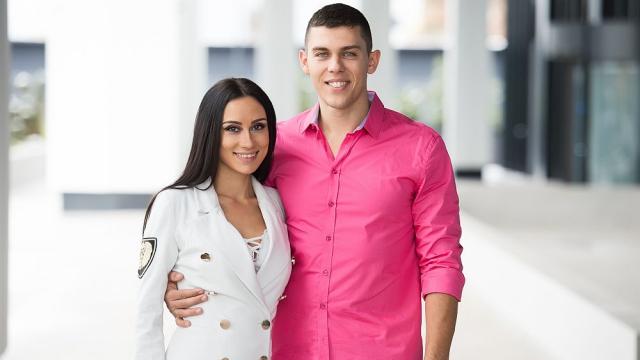 Съпрузи полицаи, мама инфлуенсър и украинка от Враца влизат в „Един за друг“ 5