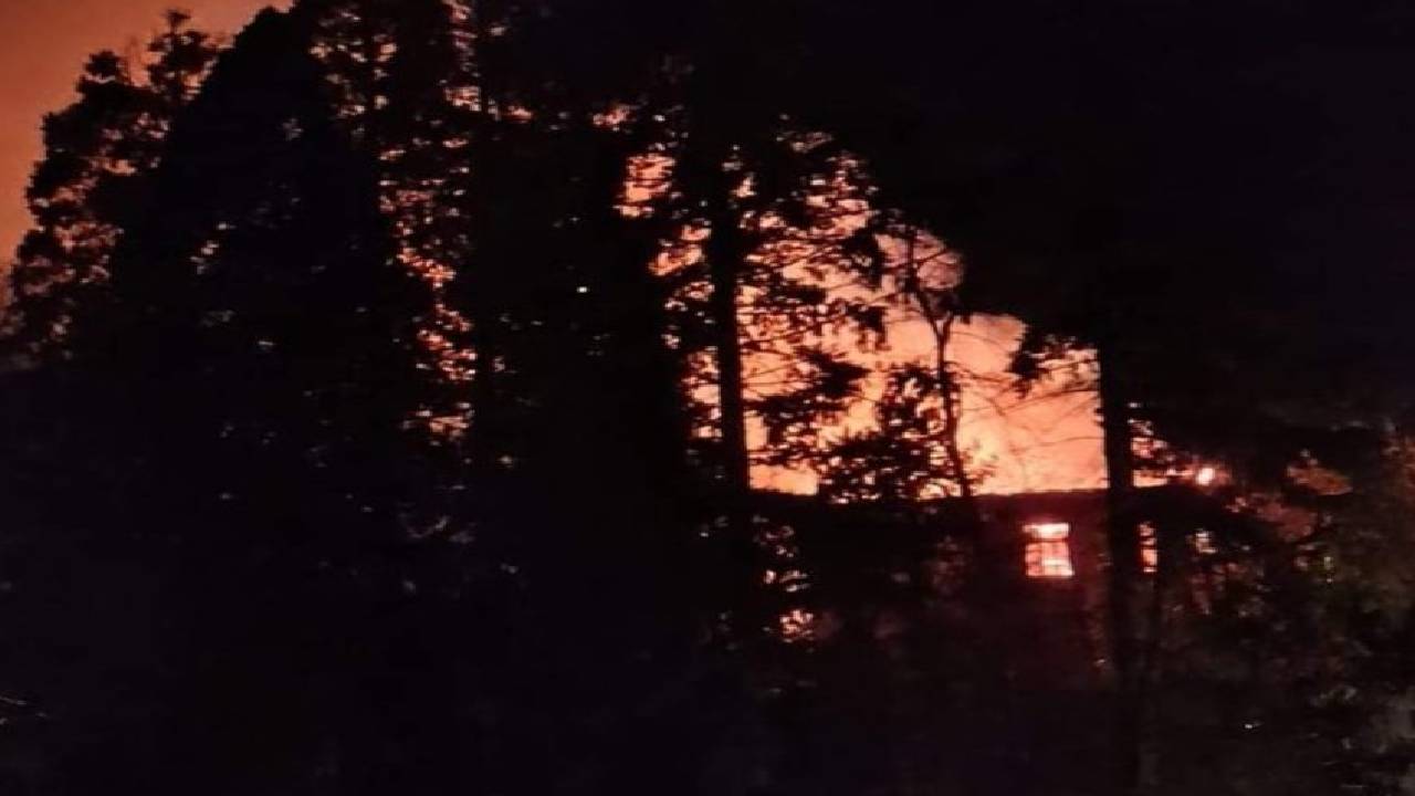  Подпаленото училище в Соволяно