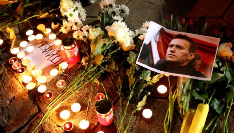 протест Руско посолство Навални - ОФИЦИАЛНА ВЕРСИЯ: Кремъл обяви от какво е умрял Навални