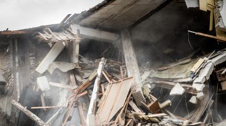 срутване на сграда