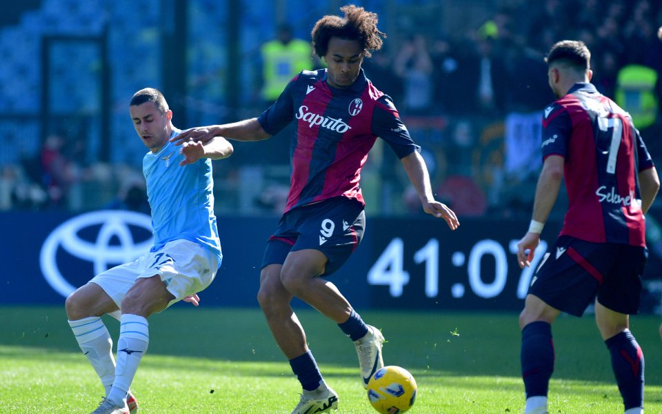 Челси иска да се подсили с нов нападател през летния