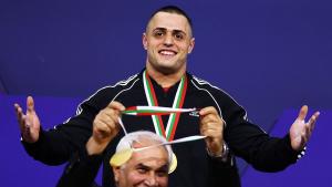 Златното момче Карлос Насар се завърна у дома Припомняме че Карлос