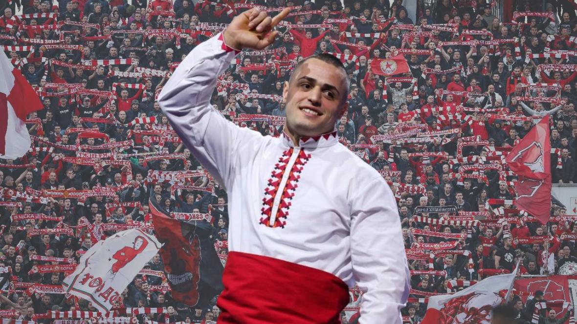 Карлос Насар