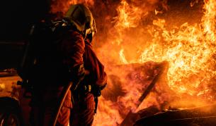 Пожар в завод в Калужка област в Русия след украинска атака с дрон