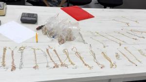 Митничари откриха контрабандни 12 062 грама сребърни и 55 6 грама