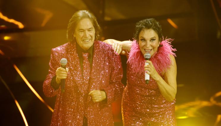 Ricchi e Poveri - МИРАЖ ЗА БЪЛГАРСКИТЕ СТАРЦИ: Звездите от Ricchi e Poveri проплакаха от мижави пенсии!